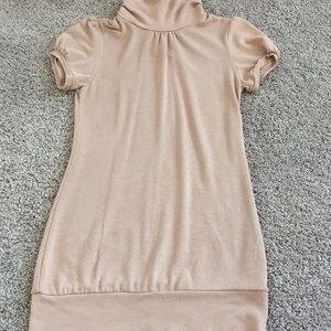 Short sleeve turtleneck